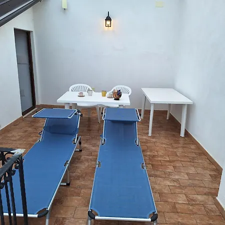 Dommu Amsicora Piano 2 Apartmán *
