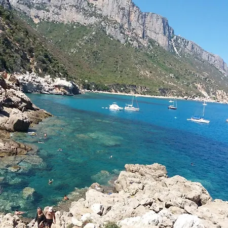 Dommu Amsicora Piano 2 Apartament Baunei